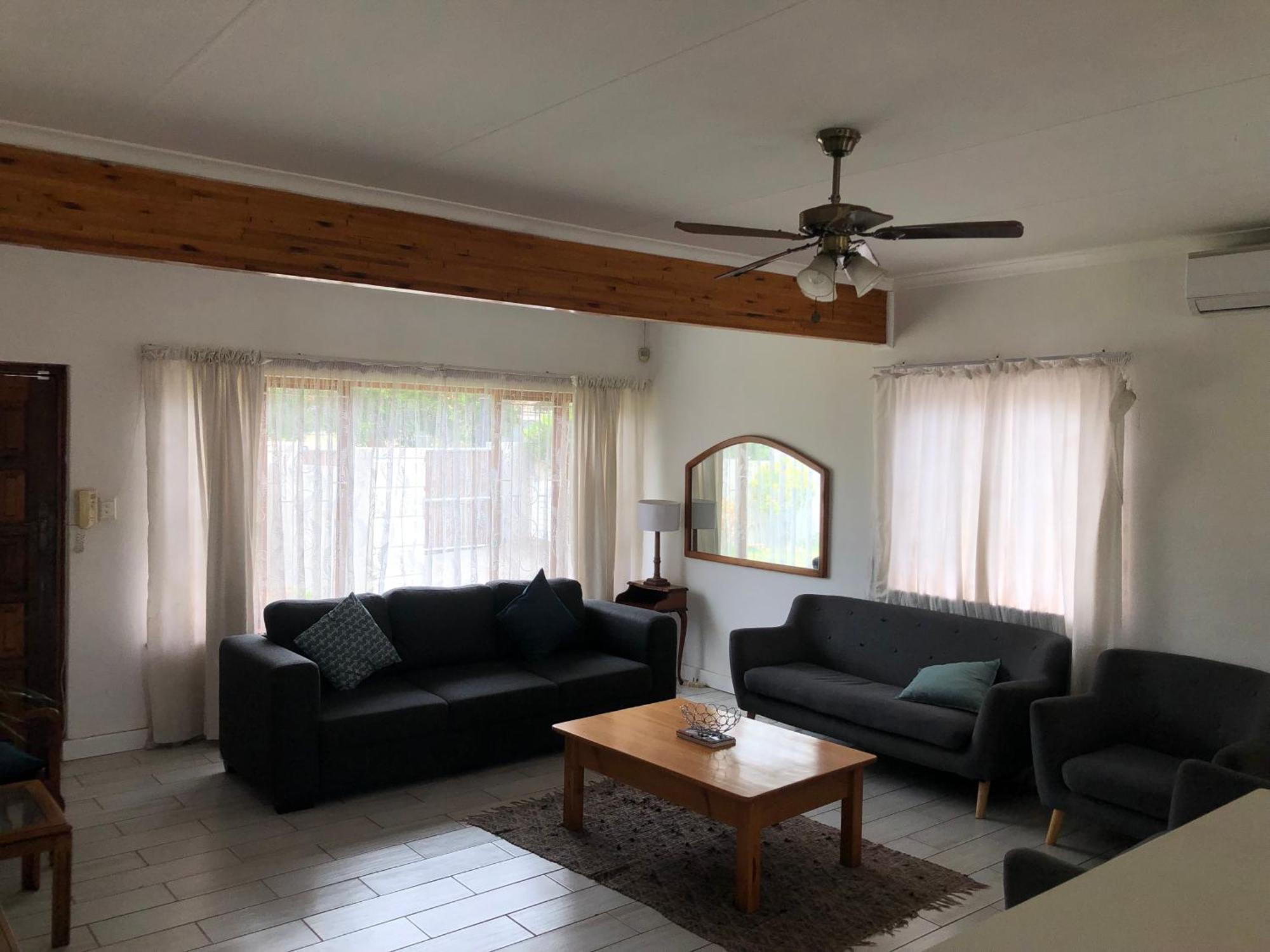 Danville Forest Guest House & Apartments ダーバン エクステリア 写真