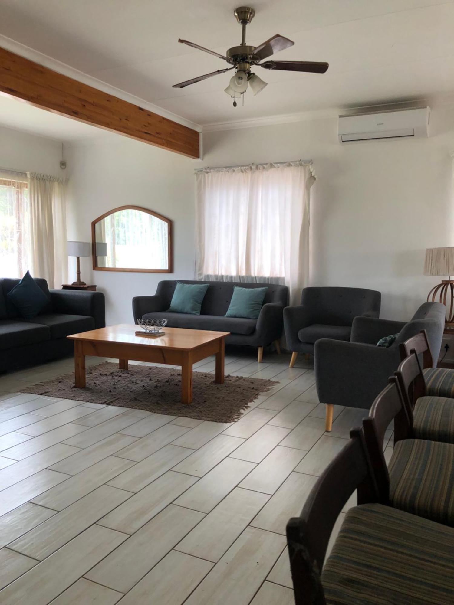 Danville Forest Guest House & Apartments ダーバン エクステリア 写真
