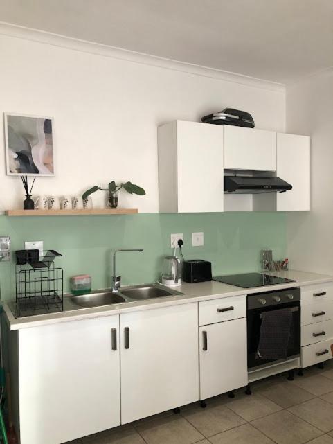 Danville Forest Guest House & Apartments ダーバン エクステリア 写真